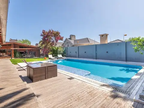 Casa en Venta en Centro, USD 700.000