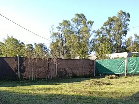 Terreno en Venta en Francisco Alvarez, USD 38.000