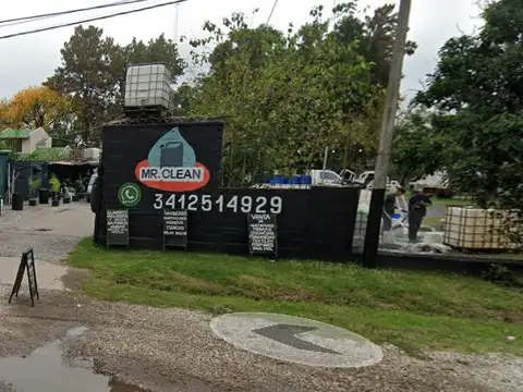 Importante propiedad en esquina de Av de las Carretas y Ezeiza