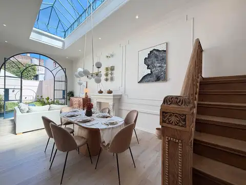 Casa en Venta con 1 cochera