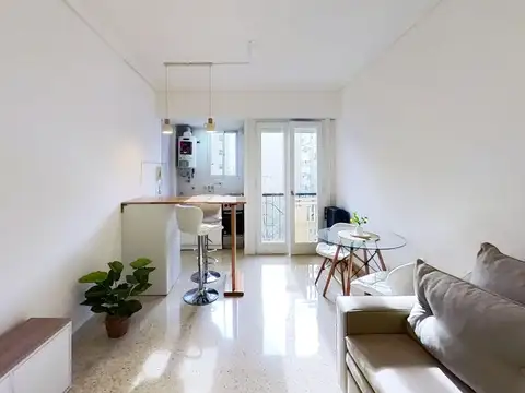 Calle Falucho  al 2162