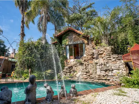 Casa de 9 ambientes con pileta - Pilar, Los Fresnos