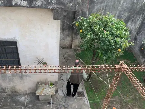 Casa en venta de 2 dormitorios en Mataderos