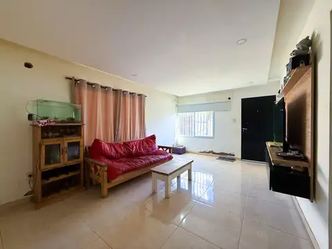Casa en Venta en Plottier, USD 95.000
