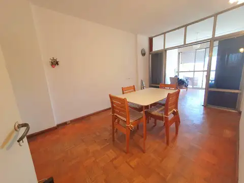 EN VENTA- DEPARTAMENTO DE TRES DORMITORIOS