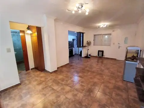 Departamento 3 ambientes con 1 baño