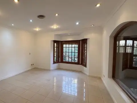 Depto Tipo Casa en Venta 40 años