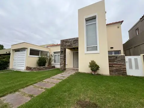 Casa en Venta en Nueva Ciudad, Guaymallén