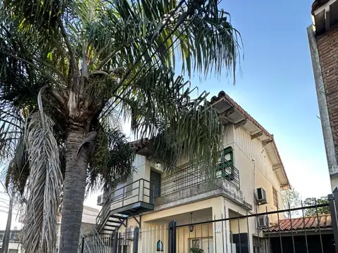 Martin Gil 800, Piso 1