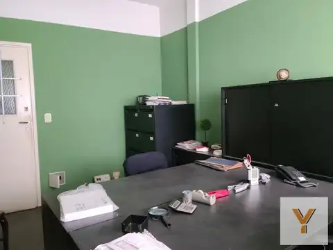 Oficina en Venta al Este