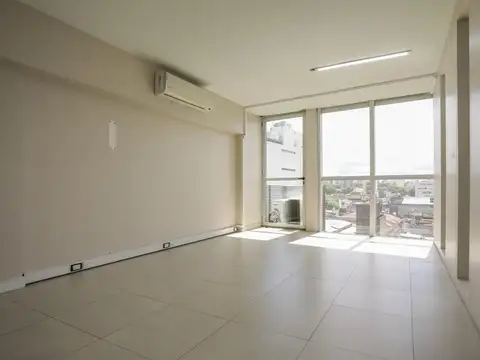 Av. Caseros  al 3300