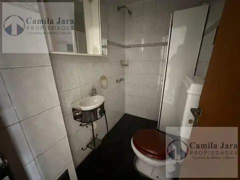 Depto Tipo Casa en Venta en Castelar Norte, USD 85.000