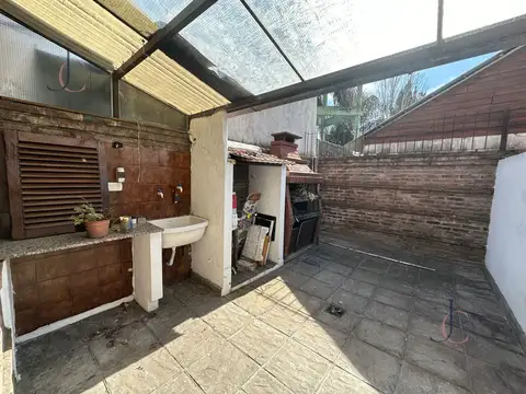 Depto Tipo Casa en Venta de 2 dormitorios
