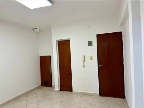 Oficina en Alquiler en Macrocentro, $ 400.000