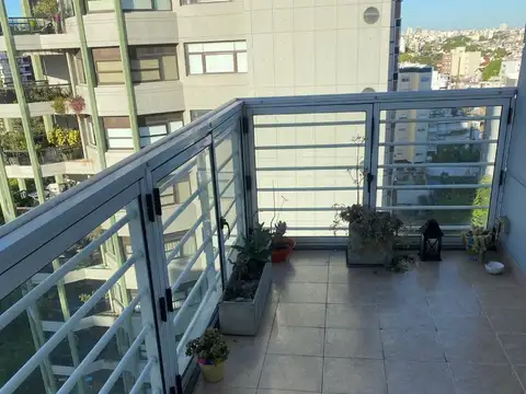 Departamento en Venta con 2 cocheras