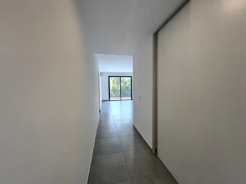 Departamento en Alquiler en Tigre Centro, USD 550