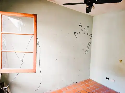 Casa en Venta 4 ambientes con jardin y parrilla