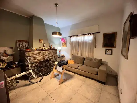 Casa 3 ambientes con 2 baños