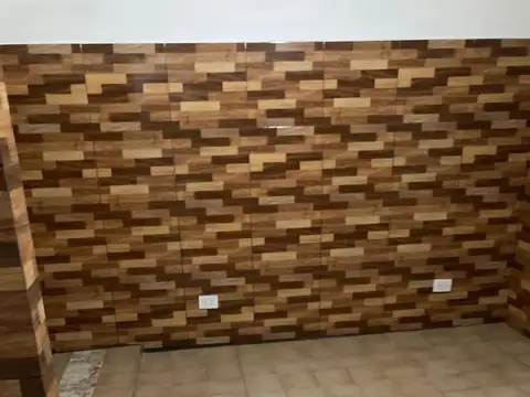 CASA LOTE PPIO DE 4 AMB-C/DPTO 3 AMB. (RINCON 2600-R MEJÌA)