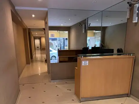 Oficina 3 ambientes con 1 baño