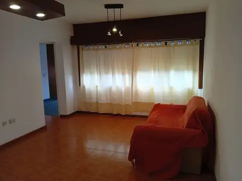 Venta depto 3 amb 2 piso por escalera - B.Roldan
