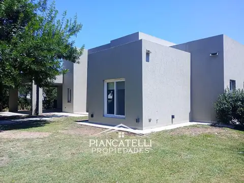 Casa en venta con 3 dormitorios en Club de Campo La Concepción