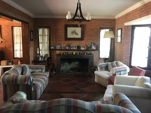 Casa en Alquiler Temporal en Bella Vista, USD 1.700