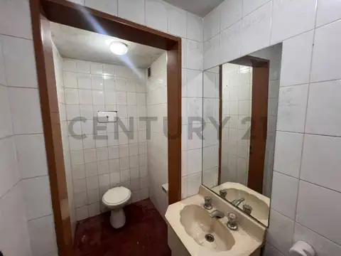 Casa PB y PA — 4+2 Ambientes con Garage y Doble Entrada | C. Remedio de Escalada