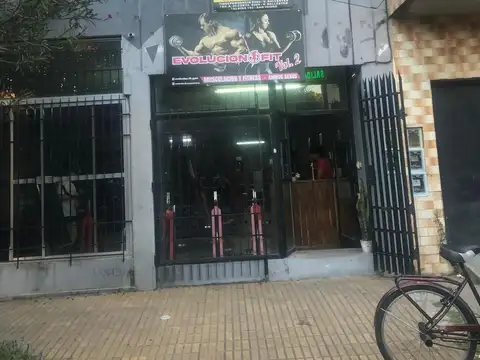 Casa 3 amb +  local 100m2 - Villa ballester