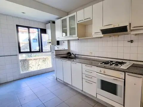 Departamento 2 ambientes con 2 baños
