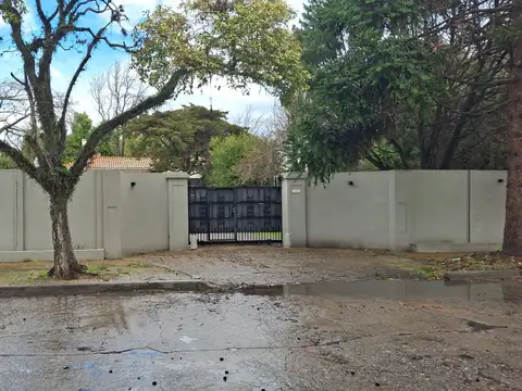 Carlos Tejedor 900