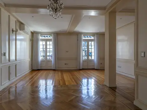 Esmeralda 800, Piso 5