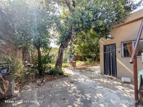 AV J D PERON 1100 - Plaza/Curva en Villa Gobernador Galvez