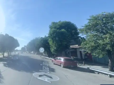 Avenida Juan Domingo Perón 1100