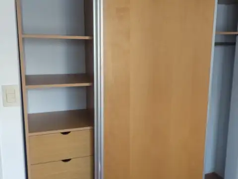 3 AMBIENTES AL FRENTE BALCON  PLACARES BAULERA  Y COCHERA CUBIERTA EXCEL UBICACION