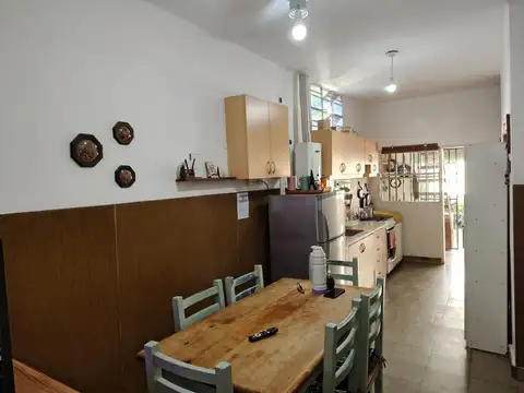 Casa 4 ambientes con 1 baño