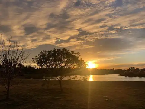 MMC. Venta lote en Área 3 barrio San Matías, Escobar