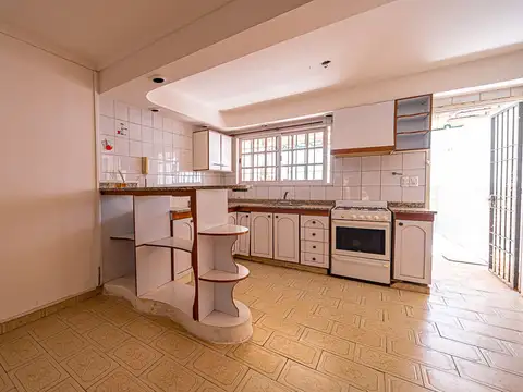 Depto Tipo Casa en Venta de 3 ambientes