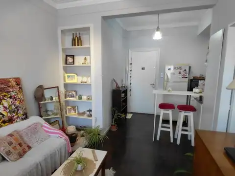 Alquiler. Departamento 2 ambientes. Balcon