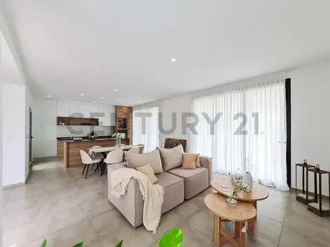 Casa en Venta 1 año