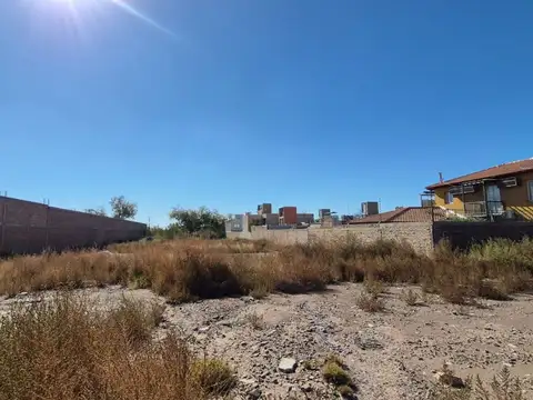 Terreno en Venta en Villa Nueva de Guaymallen, Guaymallén