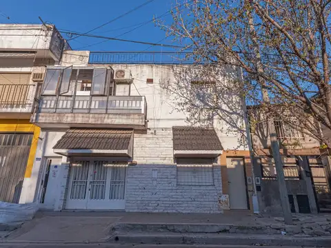 VENTA PH EN P.A. DE DOS DORMITORIOS Y TERRAZA