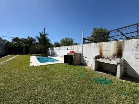 Calle Presidente Roque Sáenz Peña 9000