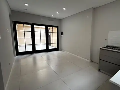 Depto Tipo Casa en Venta en Liniers, USD 210.000