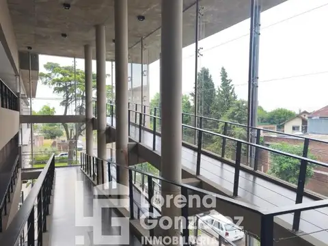 Ana Mogas 100, Piso 2°