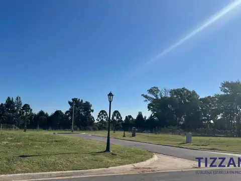 Terreno en Venta 33  mts Fondo