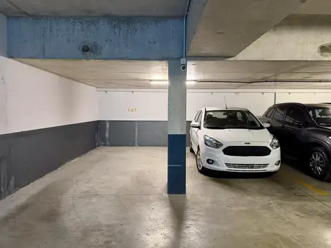 Departamento en Alquiler con 2 cocheras