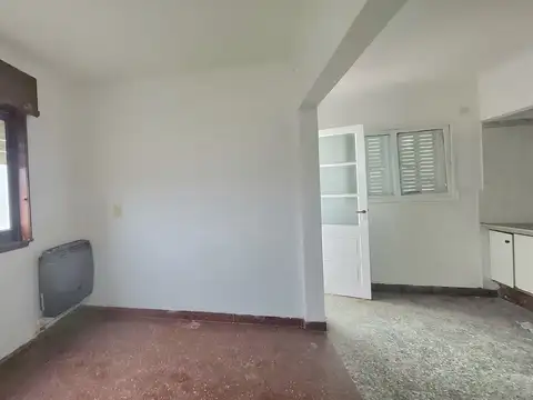 Casa en Venta en Pehuajo, USD 56.000
