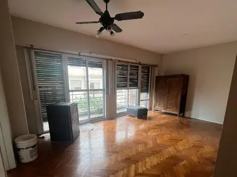 Monoambiente divisible con balcón