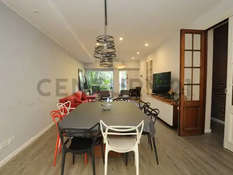 CASA EN VENTA LOTE PROPIO - VILLA SANTA RITA - 4 AMBIENTES CON COCHERA